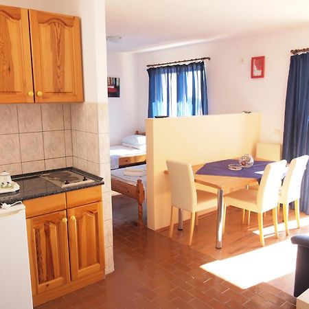 Apartments And Rooms With Parking Space Orebic, Peljesac - 10191 Номер фото